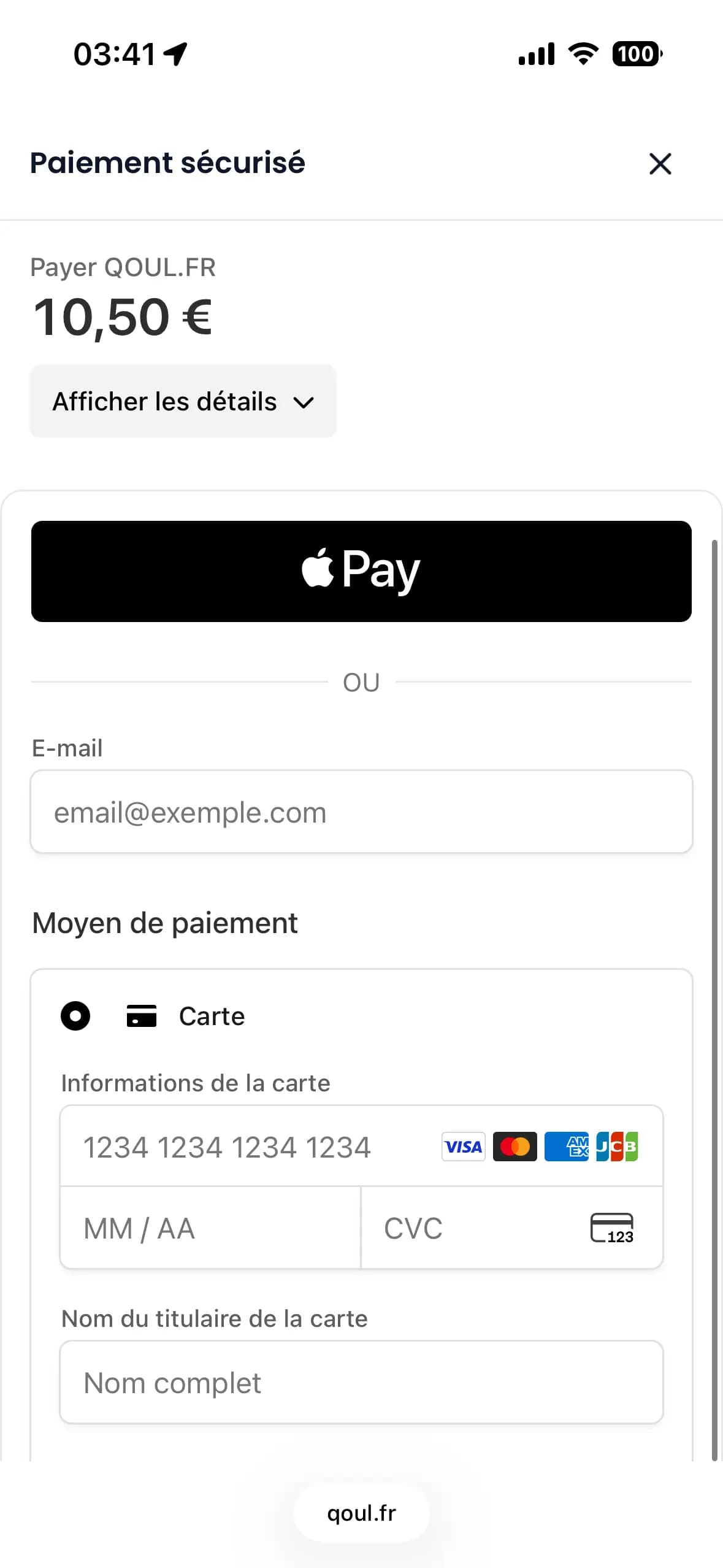 Écran client Qoul : paiement sécurisé par carte ou Apple Pay